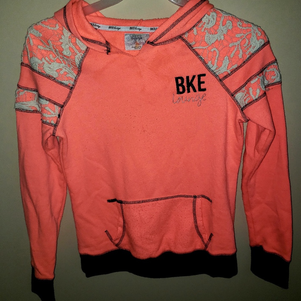 BKE sweatshirt